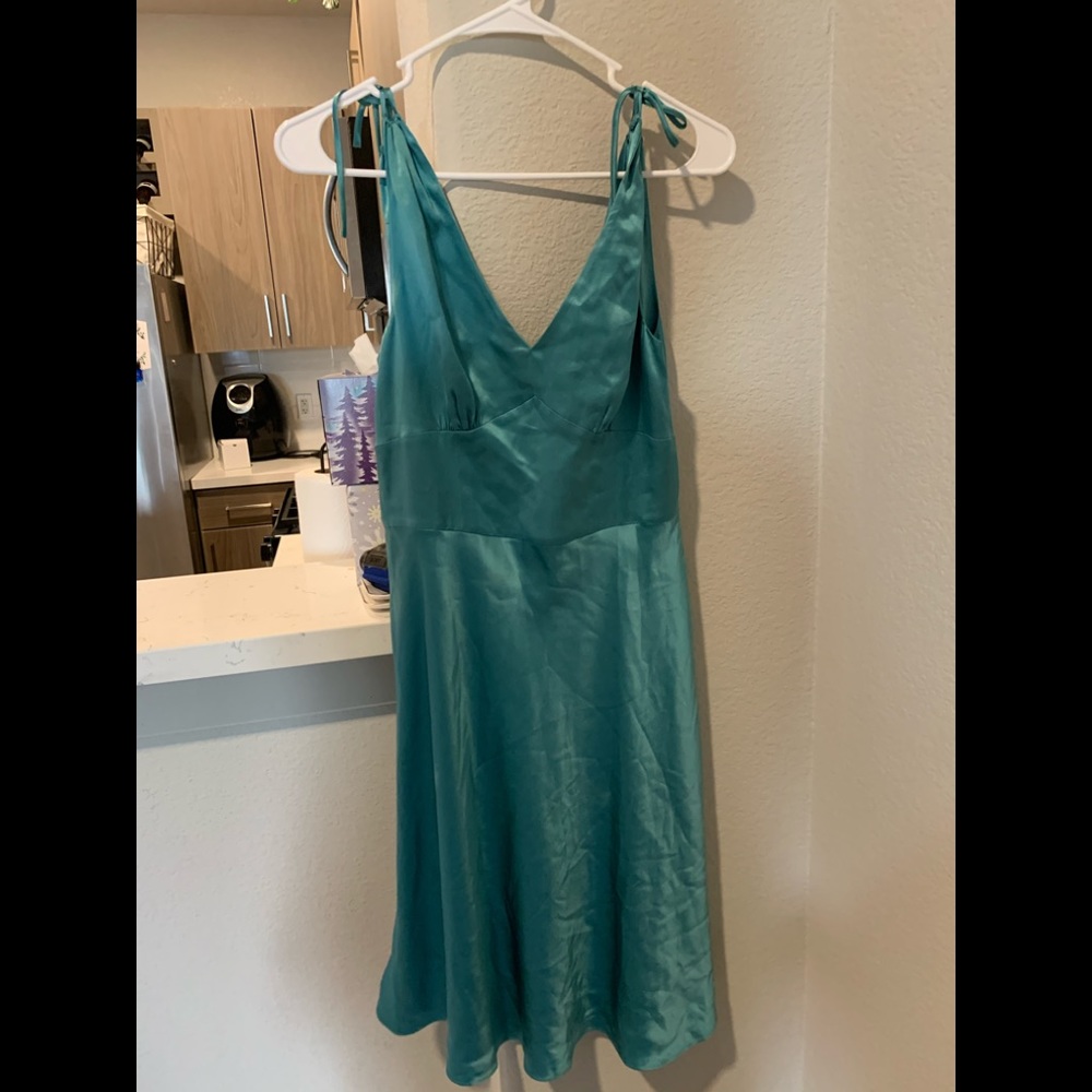 Beautiful silk blue/green Ann Taylor Loft Dress 6P